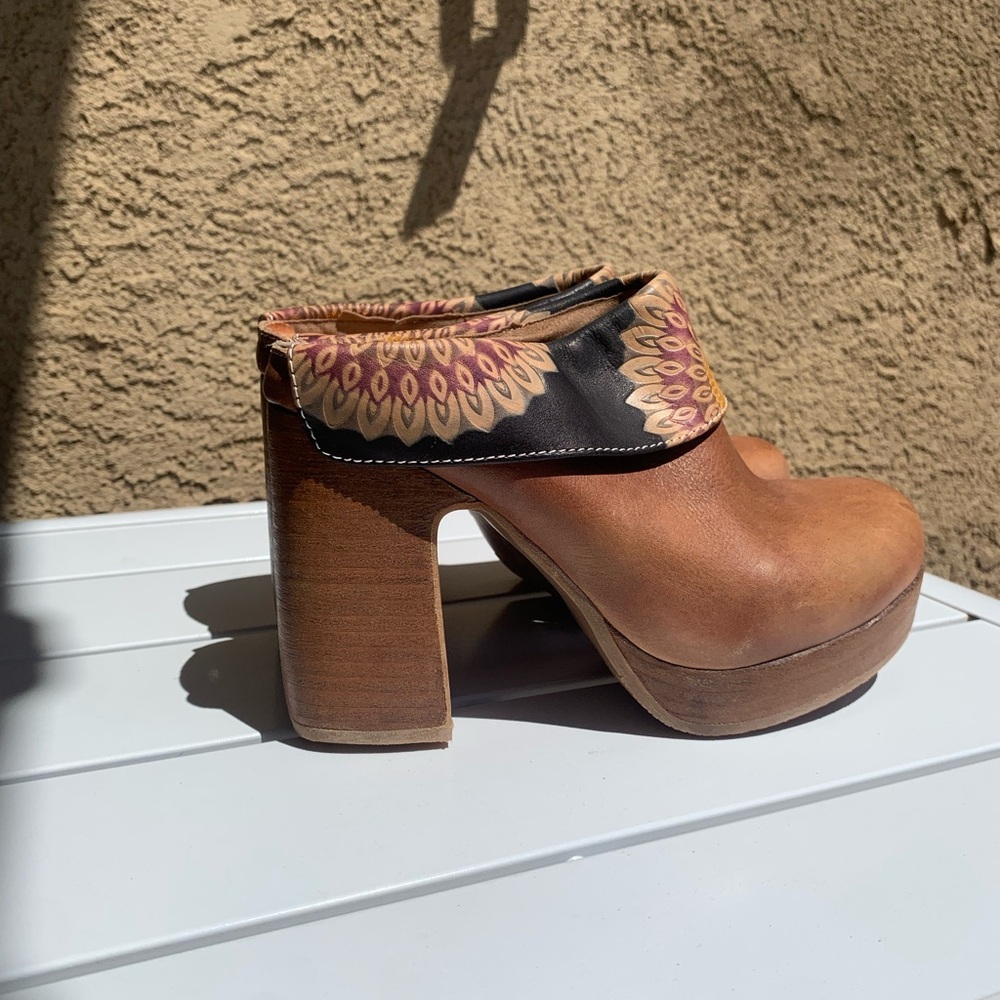L’Artiste Spring Step Ursula brown leather clogs size 5 ( European 35)